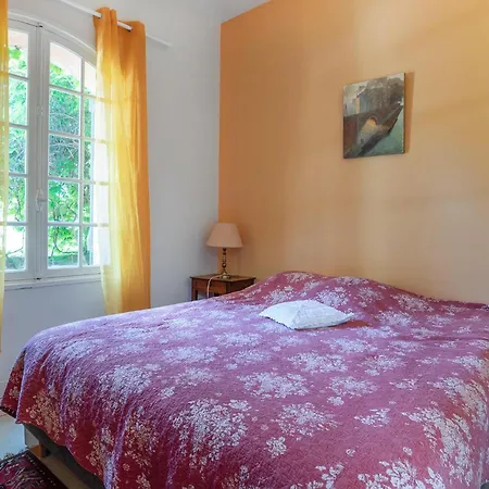 Amazing Home In Saint-Raphael Dom wakacyjny *