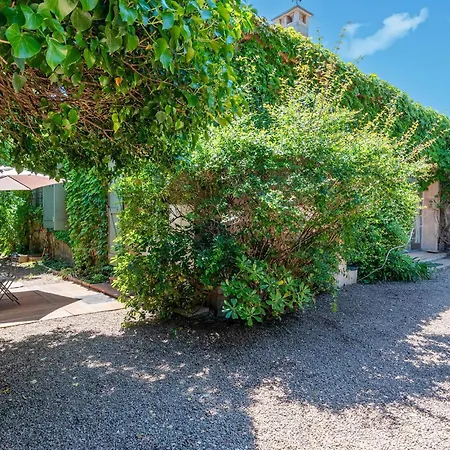 Amazing Home In Saint-Raphael Dom wakacyjny *