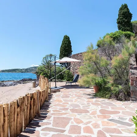Dom wakacyjny Amazing Home In Saint-Raphael *